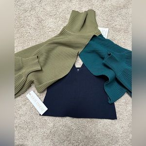 Ronny Kobo color block cut out sweater blue/green small NWT